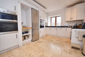 Kitchen- click for photo gallery